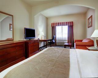 Hotel Comfort Suites
