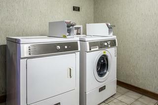 Hotel Econo Lodge Rothschild