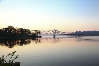 Hotel Table Rock Resorts At Kimberling - Extra Holidays