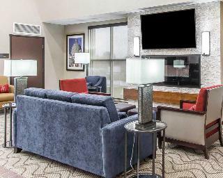 Hotel Comfort Suites West Omaha