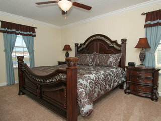 Villa 8860 Candy Palm Rd, Paradise Palms