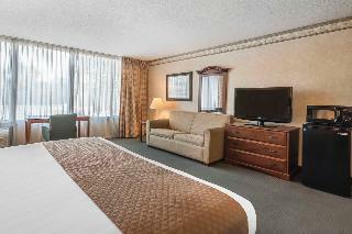 Rodeway Inn & Suites