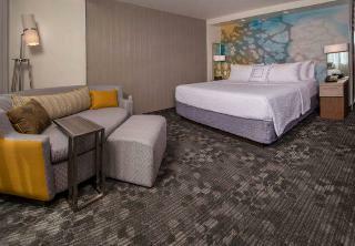 Hotel Courtyard Hershey Chocolate Avenue