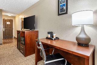 Hotel Comfort Inn & Suites