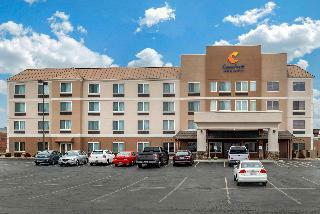 Hotel Comfort Inn & Suites