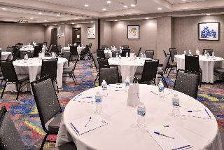 Hotel Holiday Inn Express And Suites Bryant Benton Area