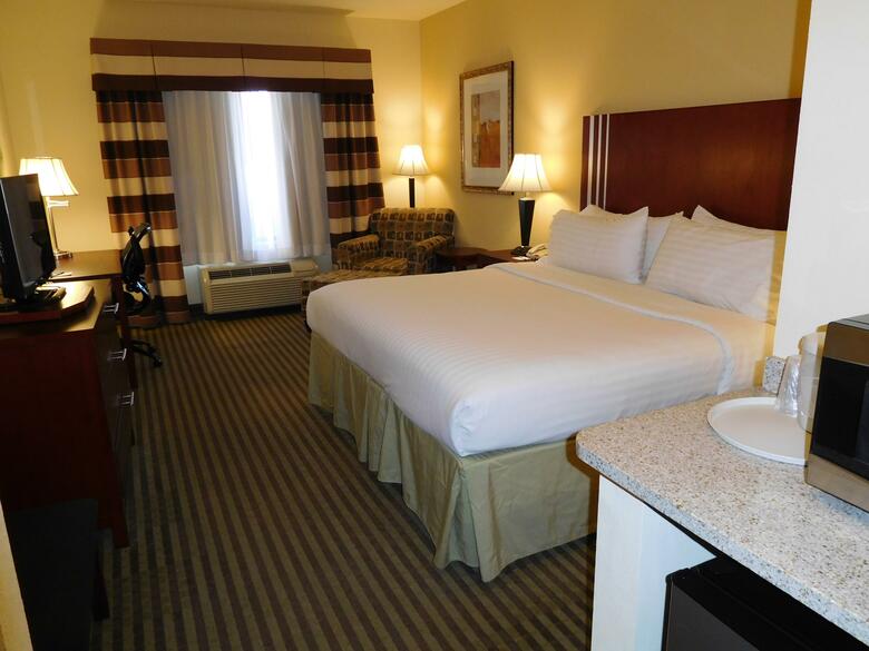 Hotel Holiday Inn Express And Suites Ponca City