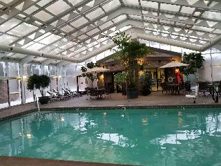 Best Western Okemos/east Lansing Hotel & Suites