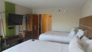 Hotel Holiday Inn Express And Suites Wapakoneta