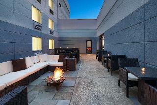Hotel Indigo Cleveland Beachwood