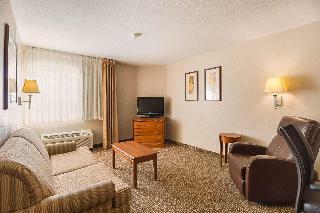 Hotel Quality Inn & Suites Waterloo Area