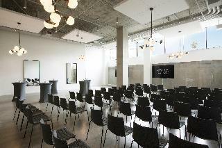 Kimpton Everly Hotel