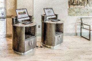 Hotel Staybridge Suites University Area Osu