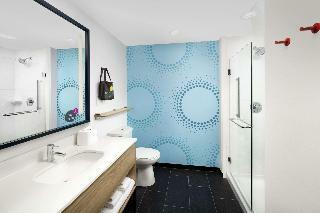Hotel Tru By Hilton Tallahassee Central, Fl
