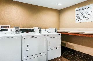Hotel Comfort Inn Wings Stadium