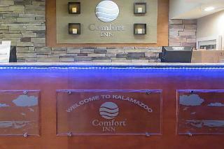 Hotel Comfort Inn Wings Stadium