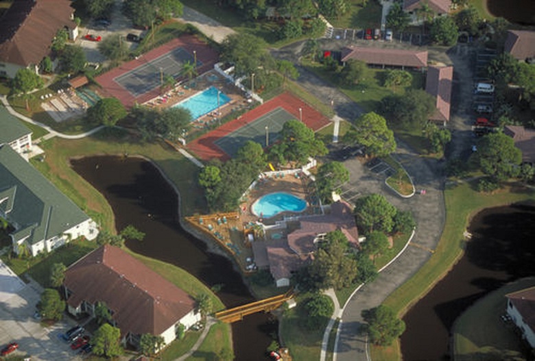 Hotel Shorewalk Vacation Villas