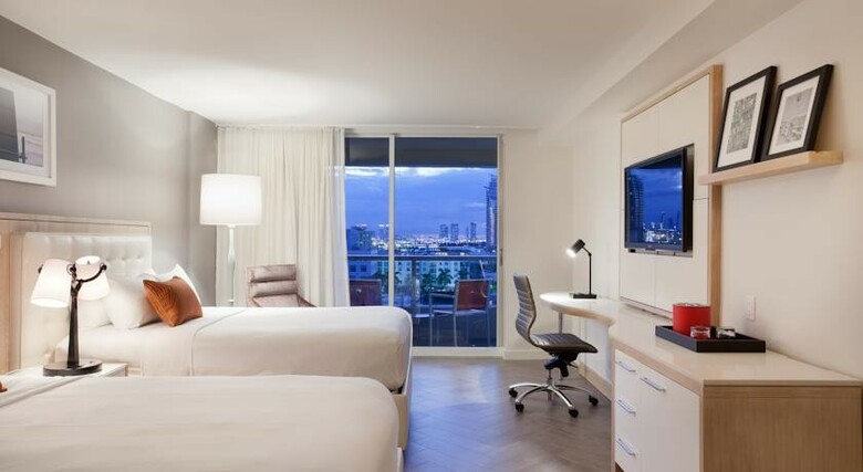 Hotel Marriott South Beach