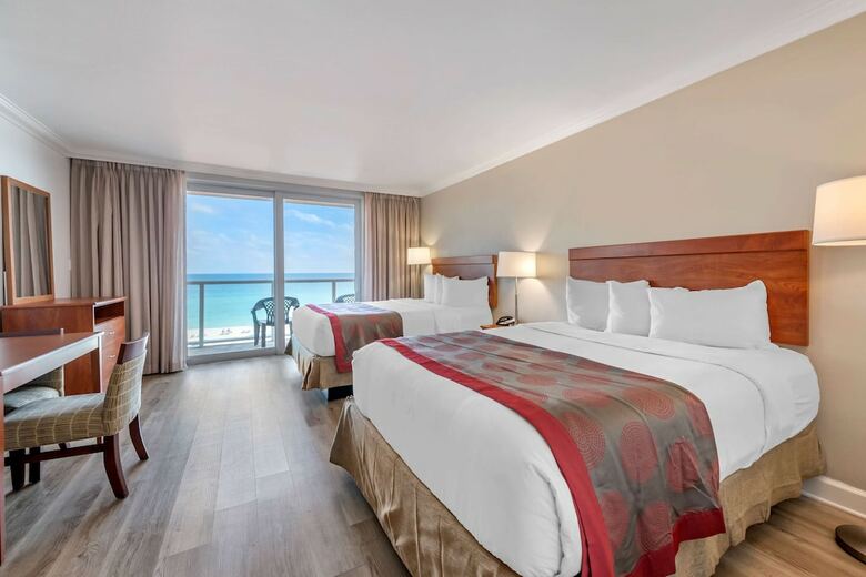 Hotel Ramada Plaza Marco Polo Beach Resort