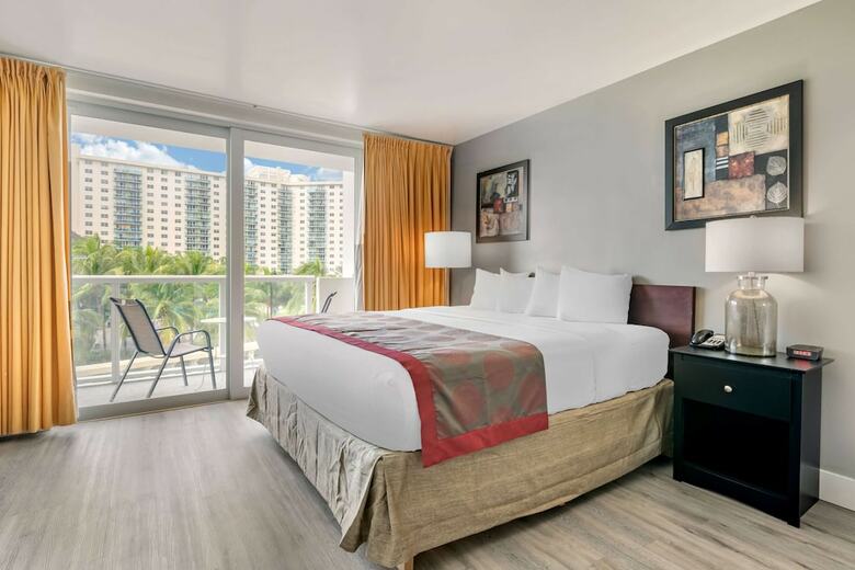 Hotel Ramada Plaza Marco Polo Beach Resort