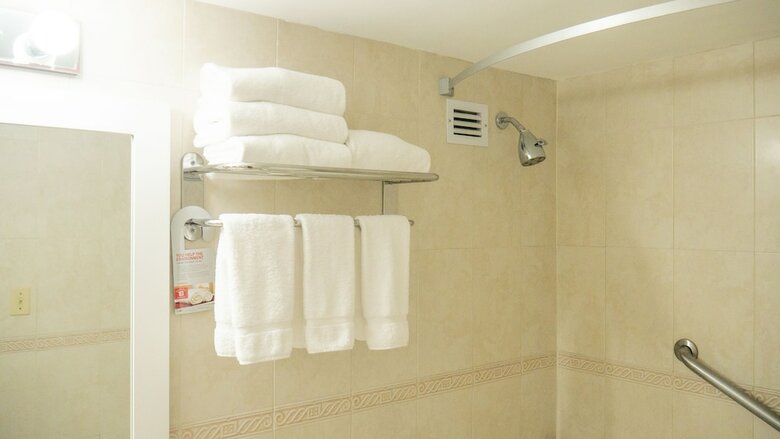 Hotel Ramada Plaza Marco Polo Beach Resort