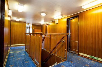 �nedin Hostel