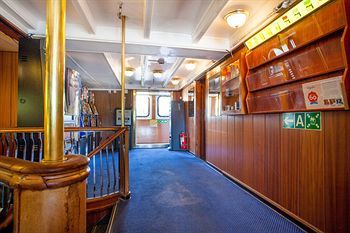 �nedin Hostel