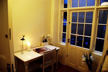 2kronor Hotel City
