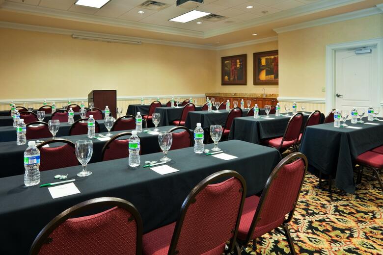 Hotel Holiday Inn Valdosta Conference Center