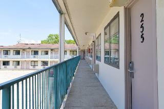Hotel South Bend Campus