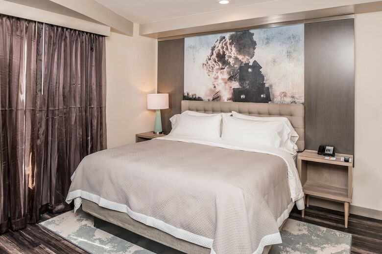 Hotel Indigo Frisco