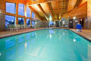Hotel Americinn By Wyndham Two Harbors