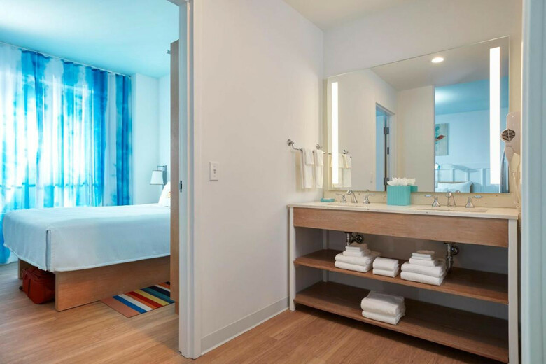 Hotel Universal's Endless Summer - Surfside Inn & Suites