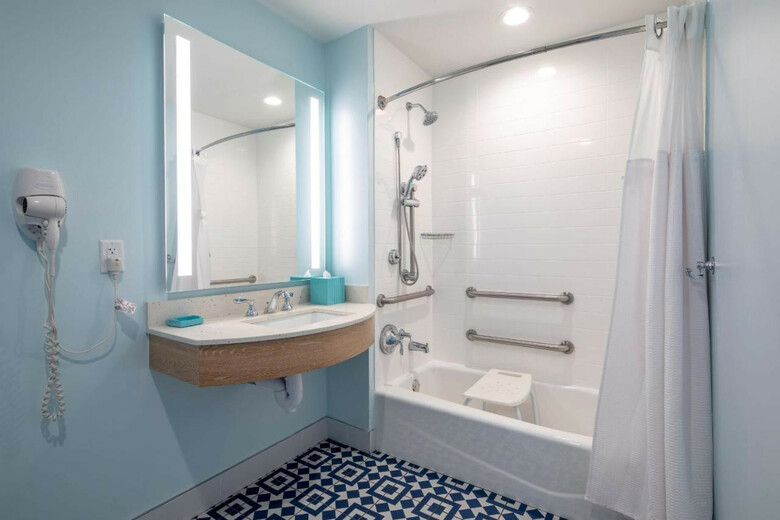 Hotel Universal's Endless Summer - Surfside Inn & Suites