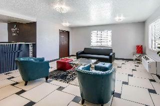 Hotel Quality Inn & Suites
