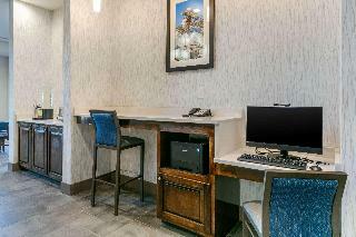 Hotel Comfort Suites Tupelo