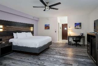 Hom Hotel + Suites, Trademark By Wyndham
