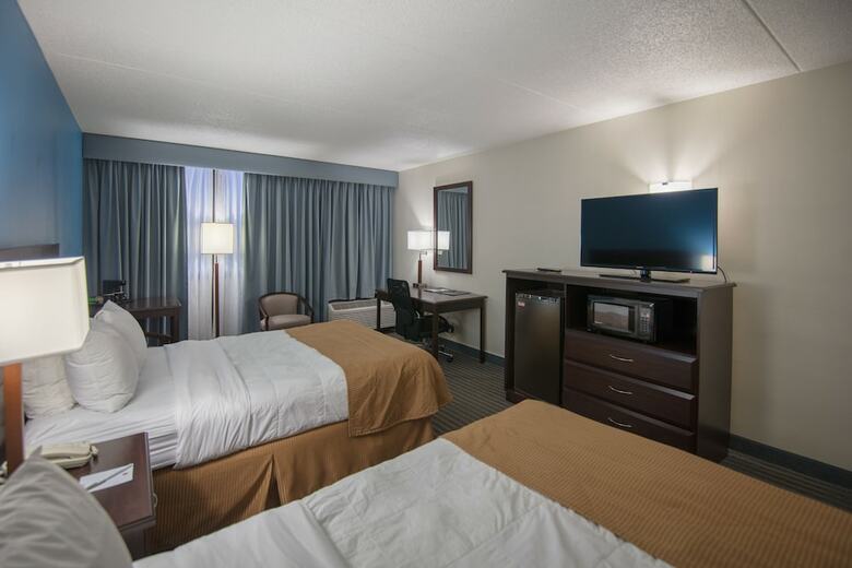 Hotel Ramada Cedar Rapids