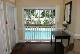 Nyah Hotel - Adult Only