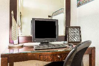 Hotel Quality Inn Clare