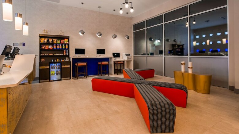 Hotel Glo Best Western Brooklyn Nyc