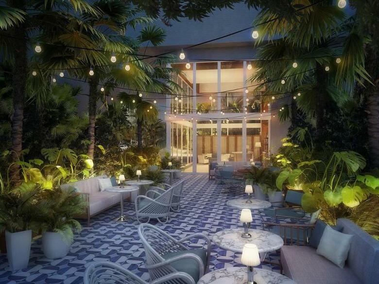 Hotel Mr. C Coconut Grove
