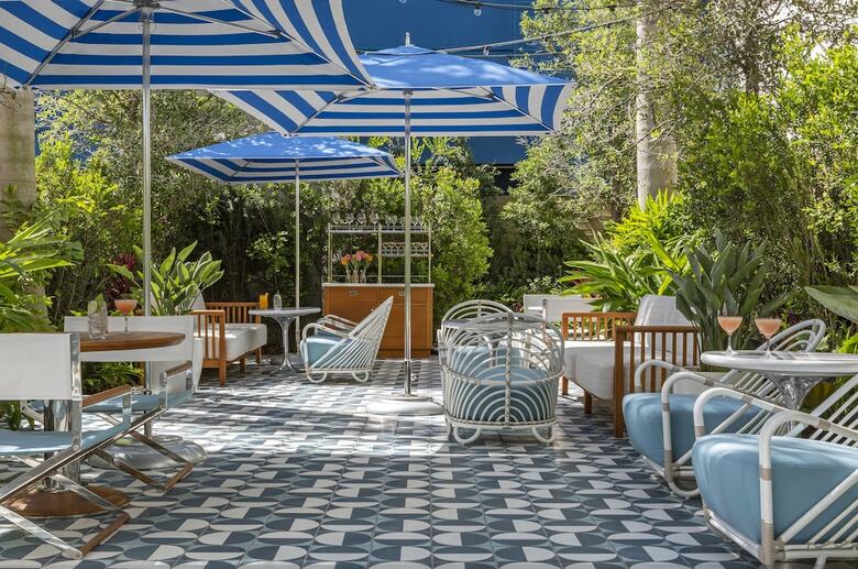 Hotel Mr. C Coconut Grove