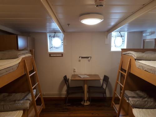 Albergue Stf Af Chapman