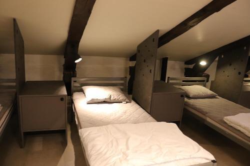 Albergue Stf Af Chapman
