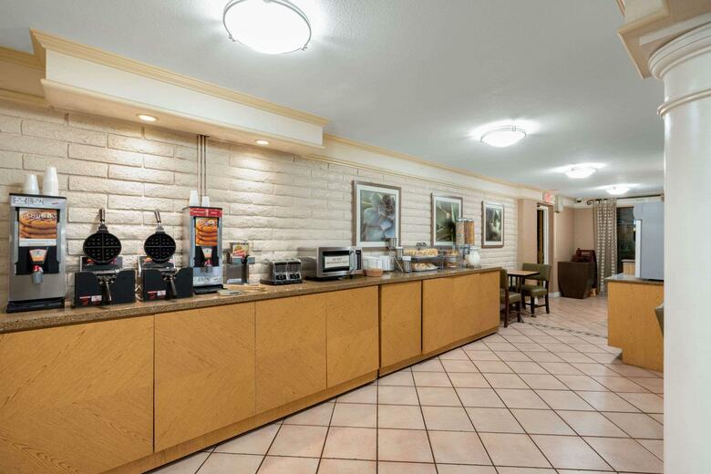 Hotel La Quinta Inn Phoenix Sky Harbor Airport