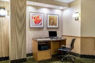 Hotel La Quinta Inn Suites Greensboro Nc
