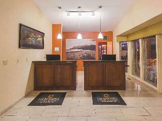 Hotel La Quinta Inn Suites By Wyndham Woodburn