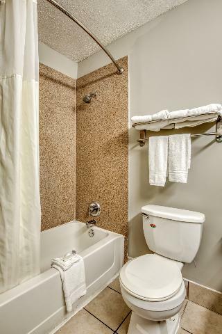 Oyo Townhouse Memphis Northeast
