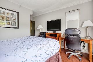 Oyo Townhouse Memphis Northeast